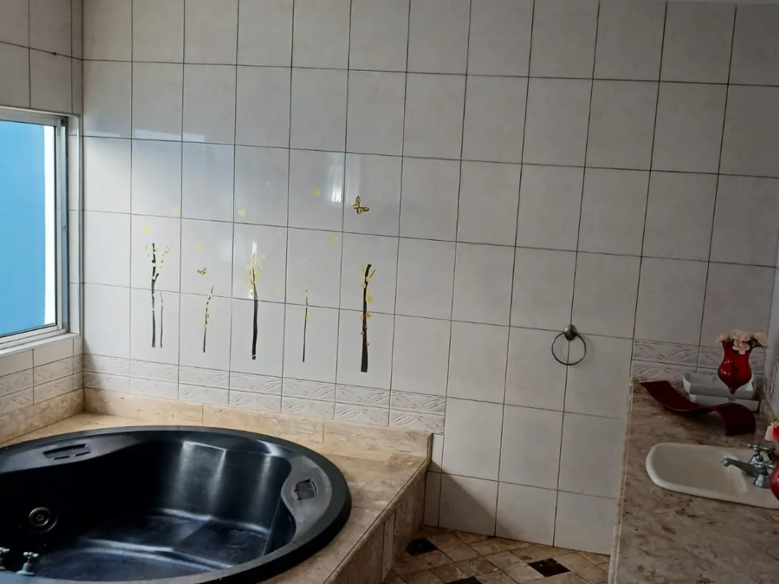 Cozinha: Ambiente de apoio à alimentação.